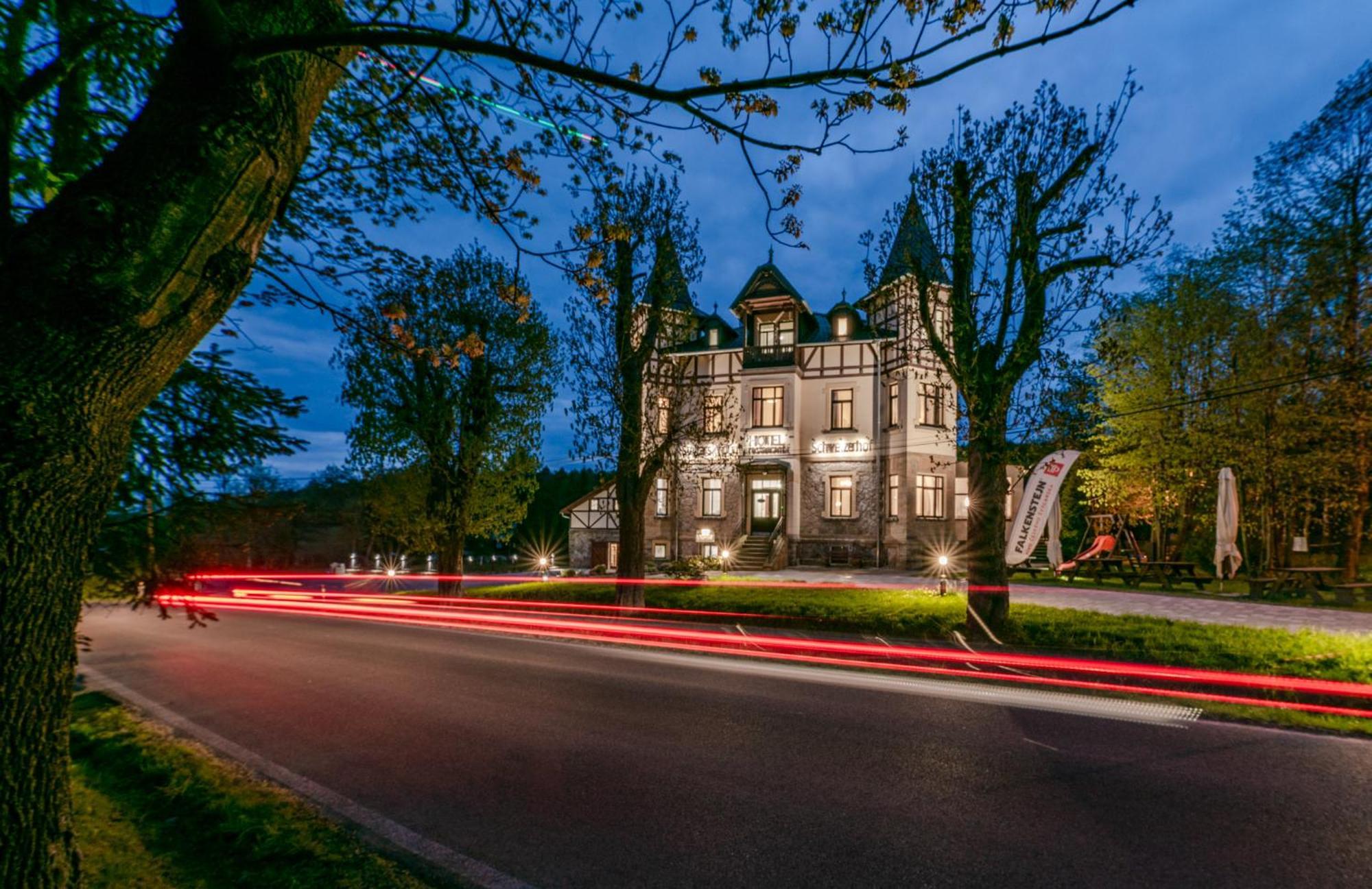 Hotel Svycarsky Dum Sneznik Exteriör bild