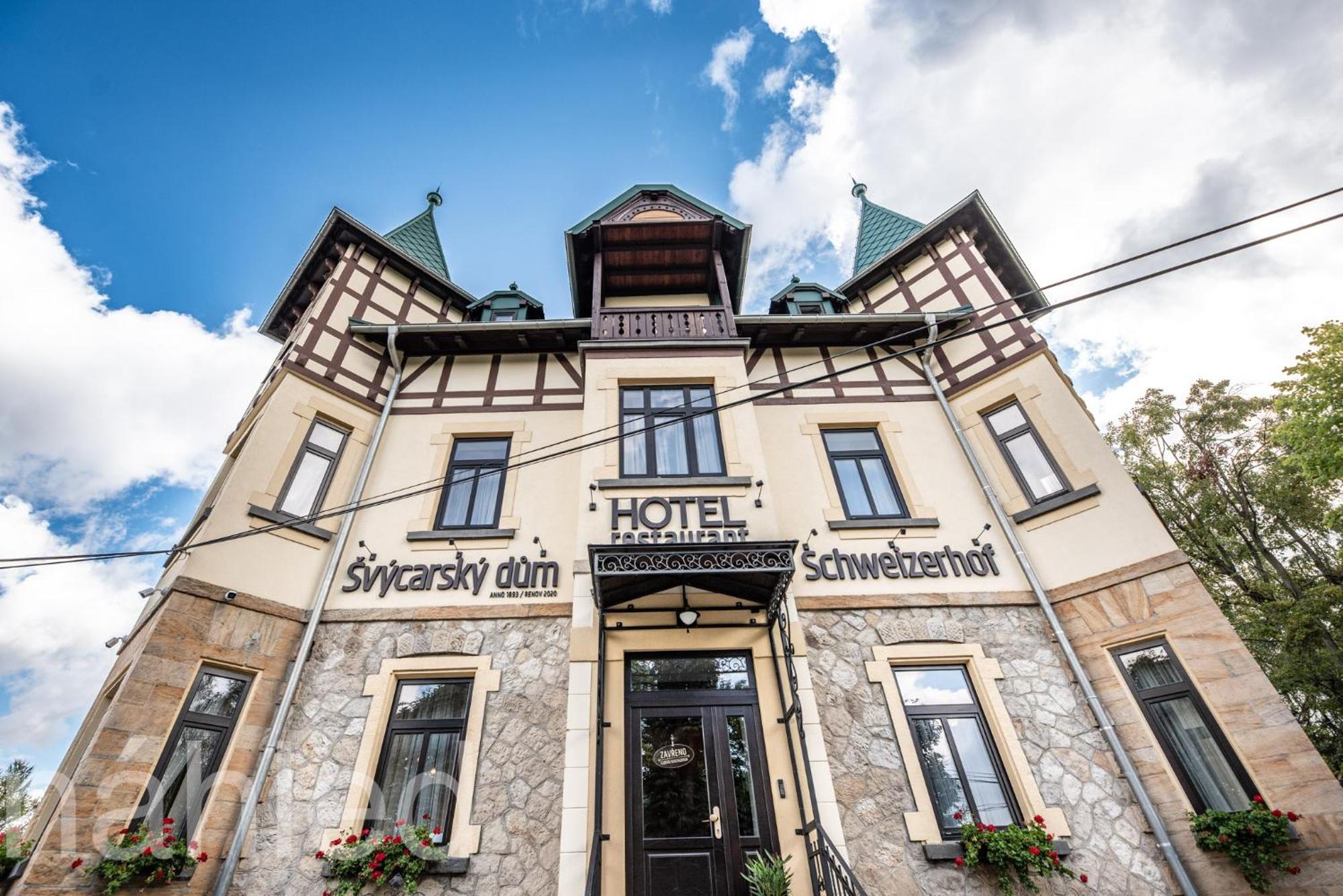 Hotel Svycarsky Dum Sneznik Exteriör bild